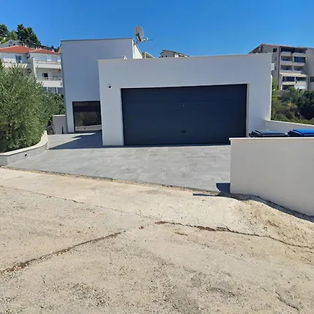 Zdenko * Omis